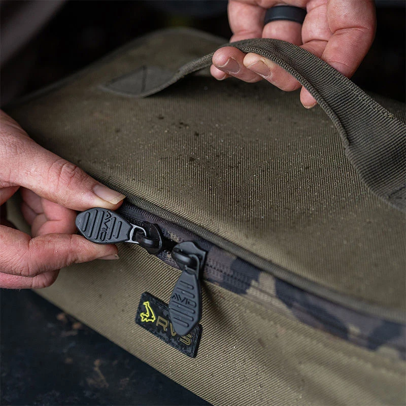 Avid Carp RVS 8-Pot Hookbait Pouch